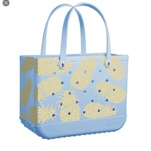 Small Bogg Bag (Pineapple design)